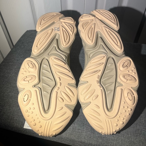 Adidas Ozweego - Picture 5 of 7